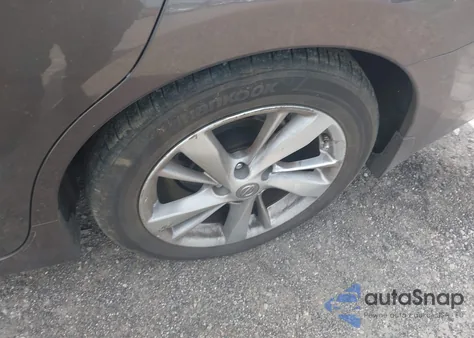 2013 Nissan Altima 2.5 Sl z USA, uszkodzony, nr VIN 1N4AL3AP0DC140181